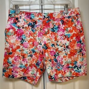 J. Crew - Breathable Tropical Soft Casual Textured Twill Floral Shorts in Size 4
